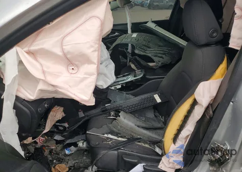 2018 Chevrolet Malibu Ls z USA, uszkodzony, nr VIN 1G1ZB5ST8JF291831